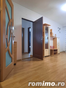 Apartament 3 camere spatios