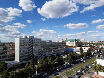 București Zona Liberty Center Mall