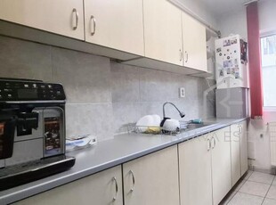 Apartament 2 camere, 57mp, nemobilat, garaj subteran, zona Platinia