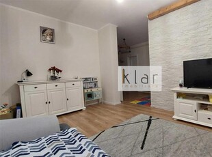 Apartament 2 camere spatios la 5 minute de Vivo!