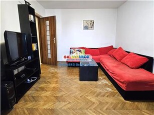 Apartament 3 camere decomandat Dristor Metrou