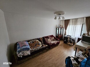 Apartament 3 camere Nicolina , 62 metri, etaj 2 Cod:157362