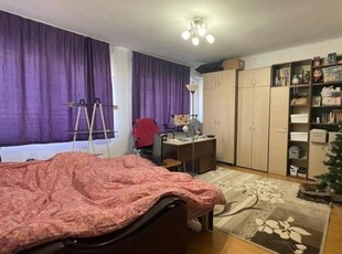 Apartament cu 1 camera, semicentral, ideal pentru investitie !