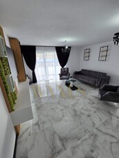 Apartament de 3 camere ultra-lux, 74 mp utili ,zona Baciului