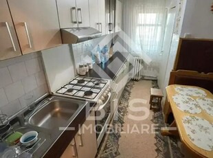 Apartament decomandat 3 camere 2 bai