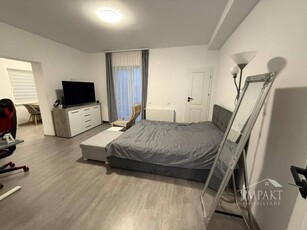 Apartament modern, zona UMF