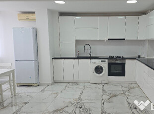 Vand apartament cu 3 camere decomandat in Deva, zona Decebal, Opera