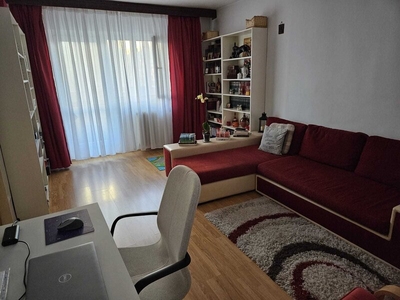 Apartament 2 camere Sector 4, 2 camere 3 minute metrou bloc 1984 3 minute m