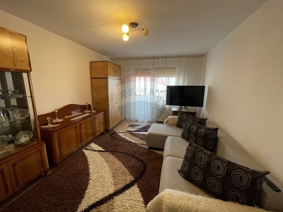 Apartament 2 camere vanzare in bloc de apartamente Mures, Tarnaveni, Central