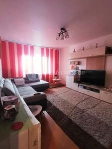 Apartament 3 camere, Canta, 71mp