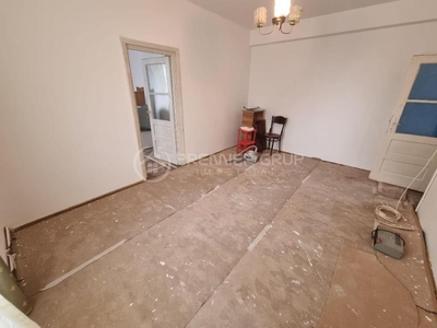 Apartament 3 camere, Copou, 61mp