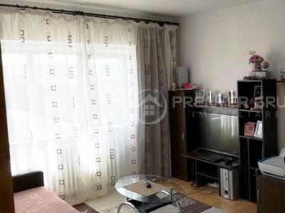 Apartament 3 camere, Pacurari, 80mp