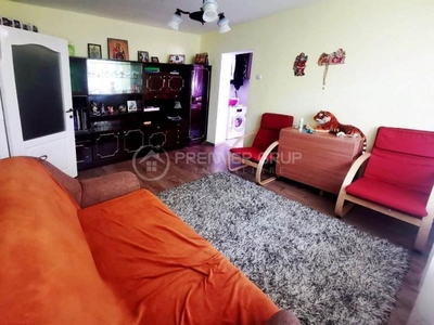 Apartament 3 camere, Tatarasi, 56mp