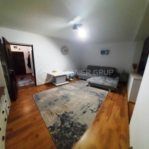 Apartament 3 camere, Tatarasi, 72mp