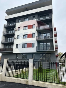 Apartament 3 camere vanzare in bloc de apartamente Maramures, Baia Mare, Hotvon