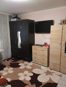 Apartament cu 1 camera, decomandat, zona Baza 3