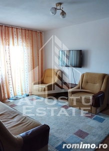 Apartament cu 2 camere semidecomandat zona Podgoria 15.03