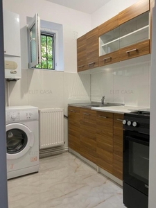 Apartament cu 2 camere, zona Tatarasi