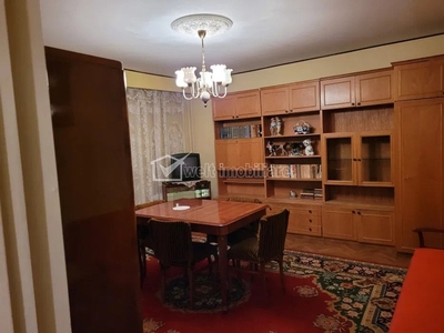 Apartament cu 3 camere et.1 zona Plopilor la 3 statii de Centru Cluj