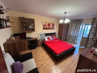 Apartament cu 4 Camere Frumoasa Strada Cetatuia 78 mp