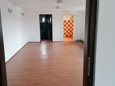 Inchiriere apartament 2 camere Doua camere cu acces facil spre Bucuresti