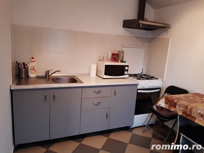 Inchiriez apartament cu 1 camera in zona Badea Cartan