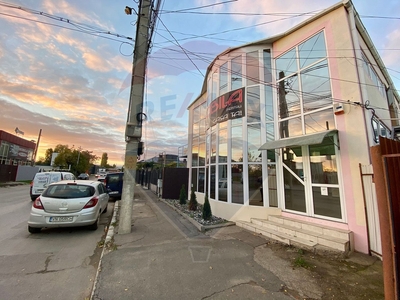 Spatiu comercial 160 mp inchiriere in Bloc de apartamente, Vrancea, Focsani, Central