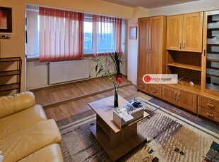 Apartament 2 camere decomandate, zona Cetate M-uri cu vedere spre parcul Unirii!