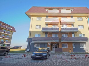 Apartament 2 camere vanzare in bloc de apartamente Brasov, Sanpetru