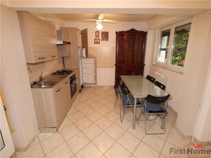 Apartament 3 camere, etaj 1, 100mp, zona CEC