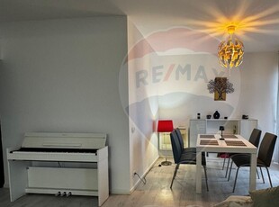 Apartament 3 camere inchiriere in bloc de apartamente Bucuresti, Pipera