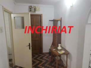 Inchiriere apartament 3 camere, Trivale