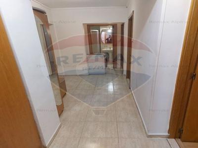 Apartament 2 camere inchiriere in bloc de apartamente Brasov, 13 Decembrie