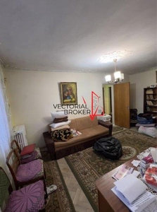 Apartament 2 camere semidecomandate, 51mp, fara imbunatatiri, Titan Scoala 196 de vanzare