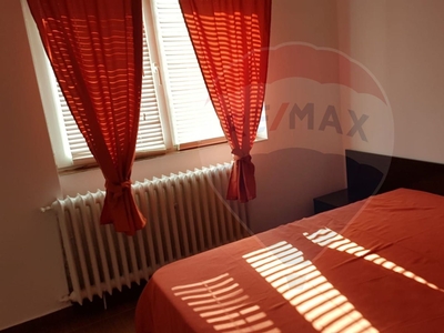 Apartament 2 camere vanzare in bloc de apartamente Bucuresti, Victoriei