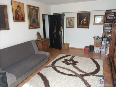 Apartament 3 camere Burdujeni (3c3715)