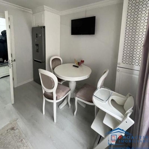 Apartament 3 camere, Burdujeni, 3C4117