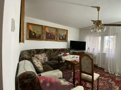 Apartament 3 camere Central/Acoperis inalt/Hortensiei