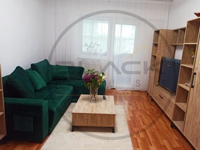 Apartament 3 camere, etaj 2, parcare, Calea Floresti, Manastur