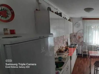 Apartament 3 camere in zona CALEA MANASTUR