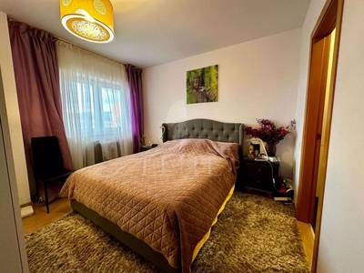 Apartament 3 camere in zona IULIUS MALL