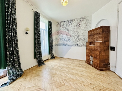 Apartament 3 camere vanzare in casă vilă Bucuresti, Cismigiu