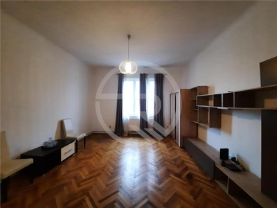 Apartament cu 1 camera, ideal pentru investitie, 38mp utili, situat in zona centrala!