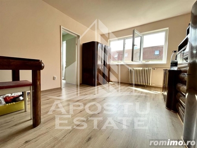 Apartament cu 2 camere zona Sagului