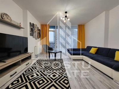 Apartament cu 3 camere, 2 bai si 2 balcoane in zona Ultracentrala.