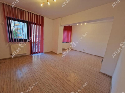 Apartament cu 3 camere decomandat de inchiriat in Sibiu zona Mihai Viteazul