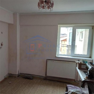 Apartament cu 4 camere, Burdujeni, 4c953