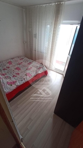 Apartament cu doua camere- central- cu centrala proprie