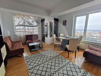 Apartament cu trei camere- situat pe Str. Babadag