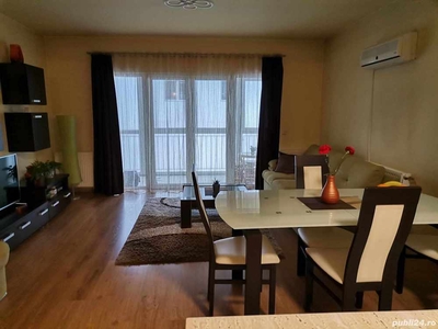 Apartament spatios de vanzare